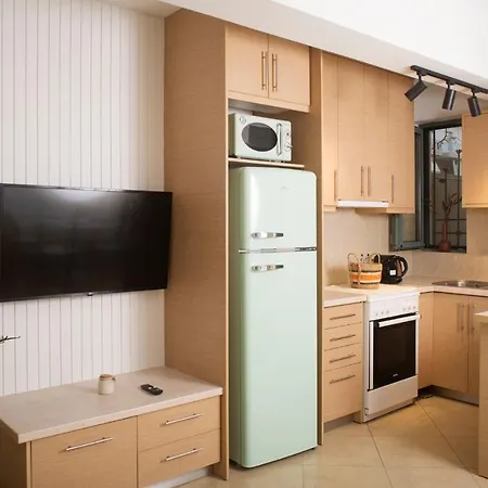 Appartement A Tranquil Getaway With Garden- Close To Sea Kalamáta